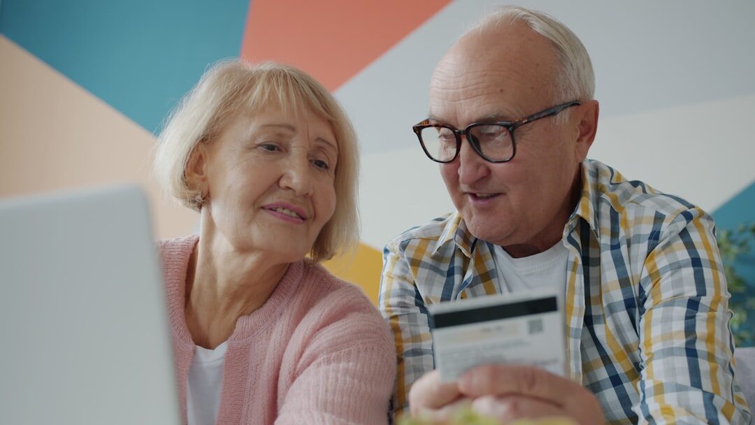 couple planning retirement